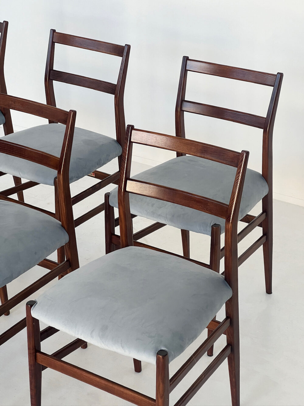 Sei sedie Leggera, Gio Ponti per Cassina, anni '50 - immagine 4