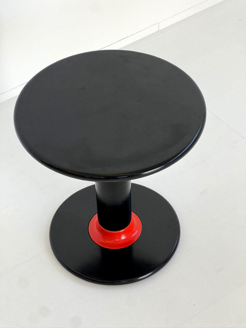 Coffee table Rocchettone, Sottsass, anni '60 - immagine 3